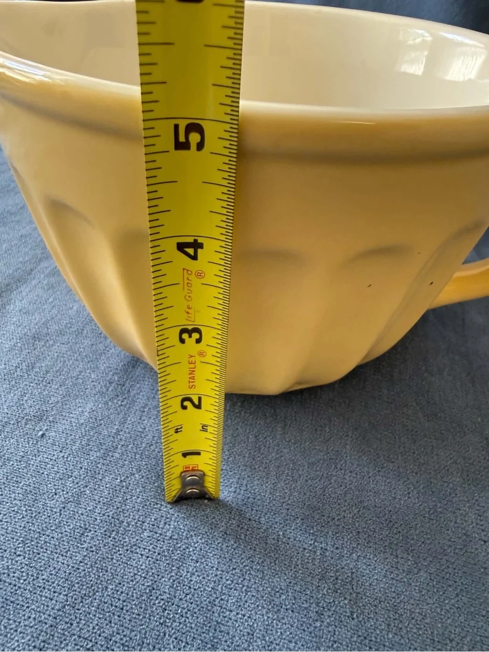 Williams Sonoma Yellow Fluted Ceramic Mixing Bowl with Pour Spout